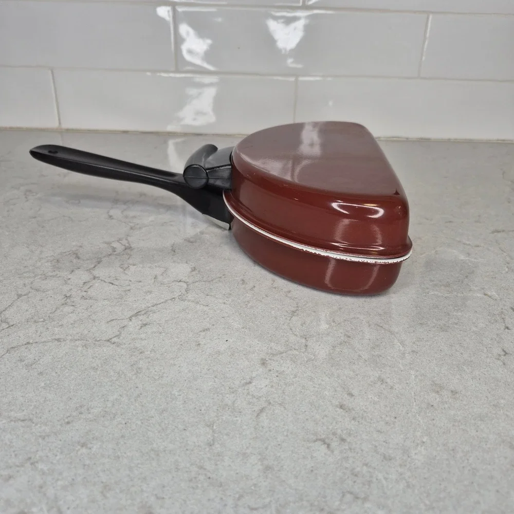 Vintage Kitchen Pride Mirro Folding Omelet Pan Brown Aluminum Double Sided USA